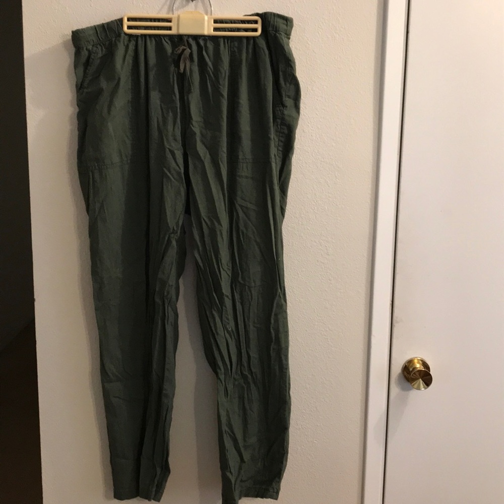 Forever 21 Army Style Cargo Pants